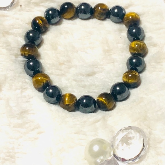 10mm Tiger Eye and Sodalite Bracelet - Picture 3 of 3